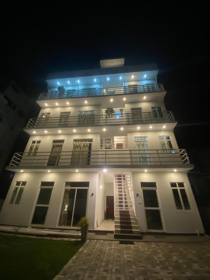Apartment Near Colombo Airport Katunayaka Buitenkant foto