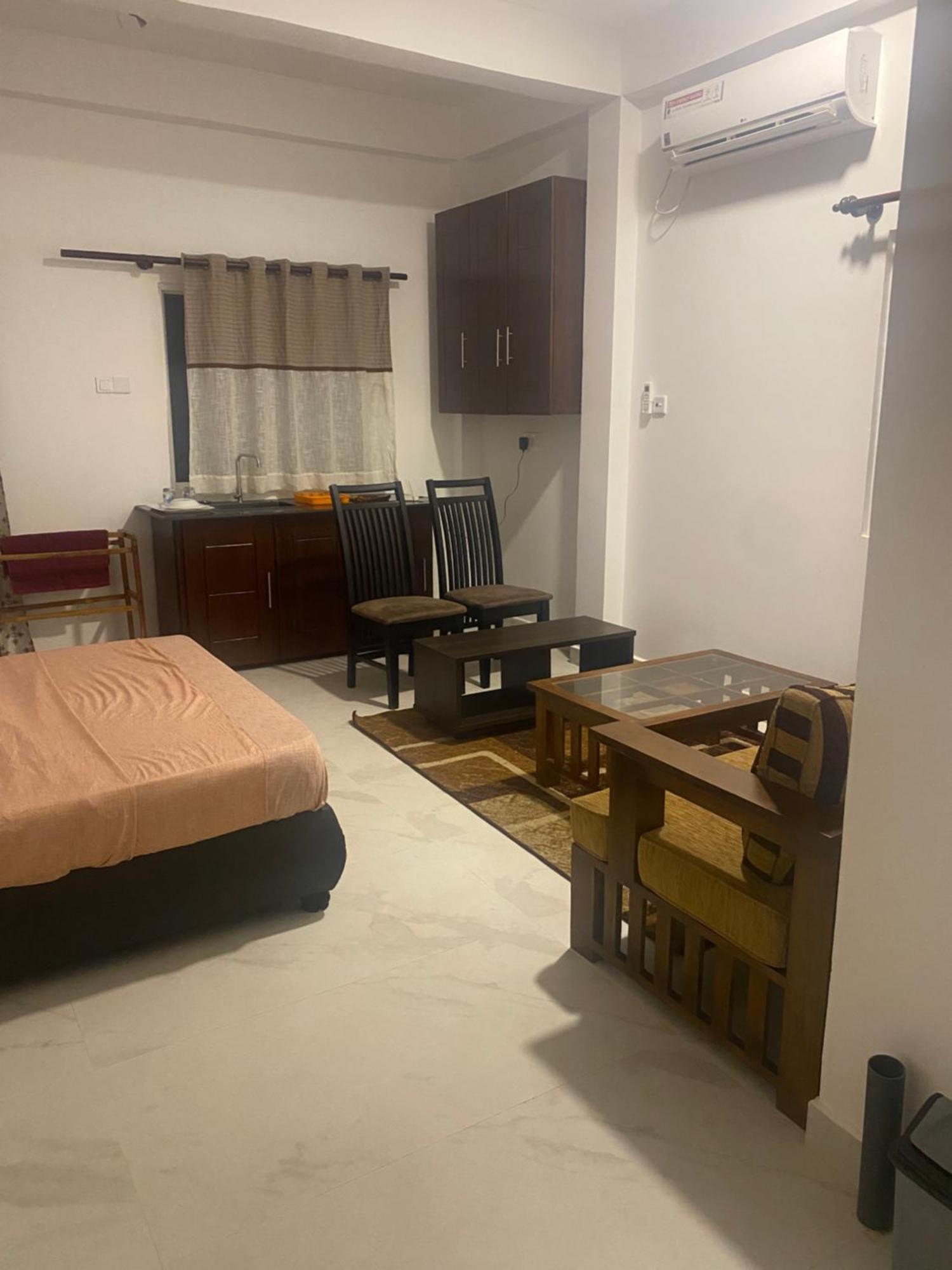 Apartment Near Colombo Airport Katunayaka Buitenkant foto